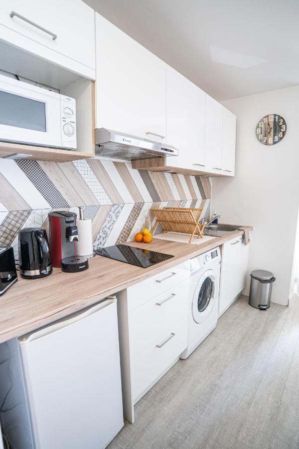 Corail Studio - 2Min Plage Centre Ville - Clim - Wifi - Parking Prive - Ideal Famille - La Grande Motte ภายนอก รูปภาพ