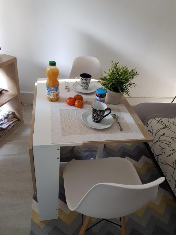 Corail Studio - 2Min Plage Centre Ville - Clim - Wifi - Parking Prive - Ideal Famille - La Grande Motte ภายนอก รูปภาพ